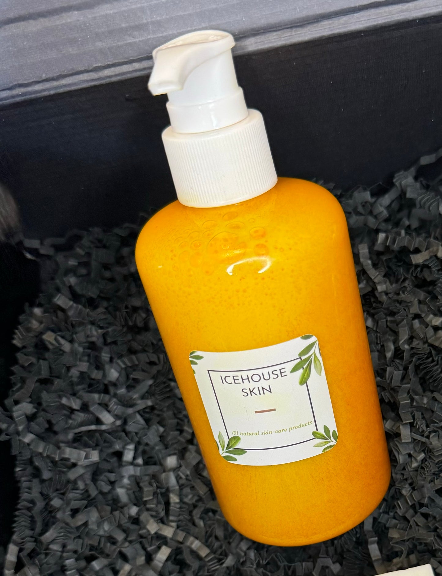 Glimmer&Glo Tumeric Face/Body Wash🫧